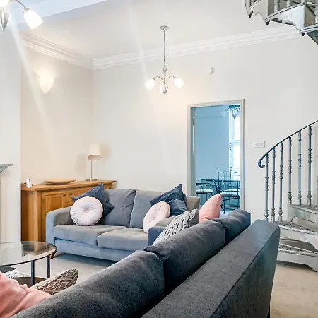 The Vines - Stunning Period - Free Parking - York