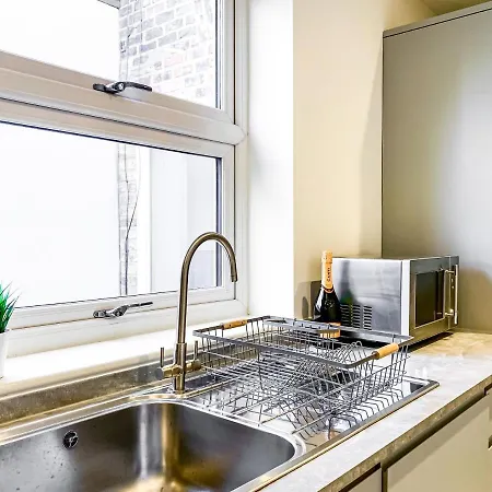 Pensionat The Vines - Stunning Period - Free Parking - York