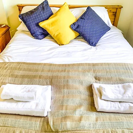Guest house The Vines - Stunning Period - Free Parking -