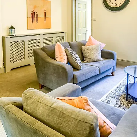 The Vines - Stunning Period - Free Parking - Guest house