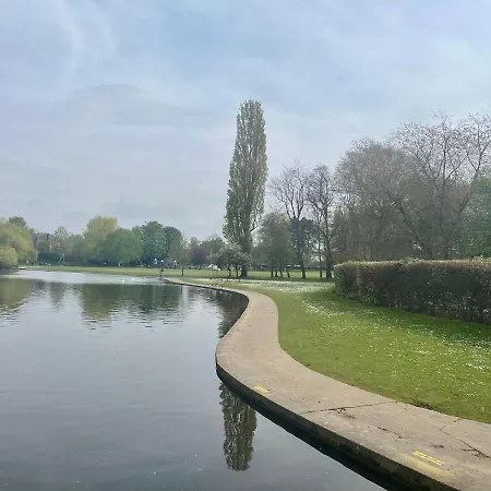 The Vines - Stunning Period Home With Free Parking York