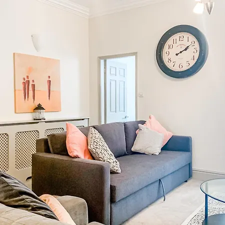 The Vines - Stunning Period Home With Free Parking Casa de Férias *