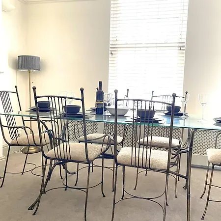 Casa de Férias The Vines - Stunning Period Home With Free Parking York